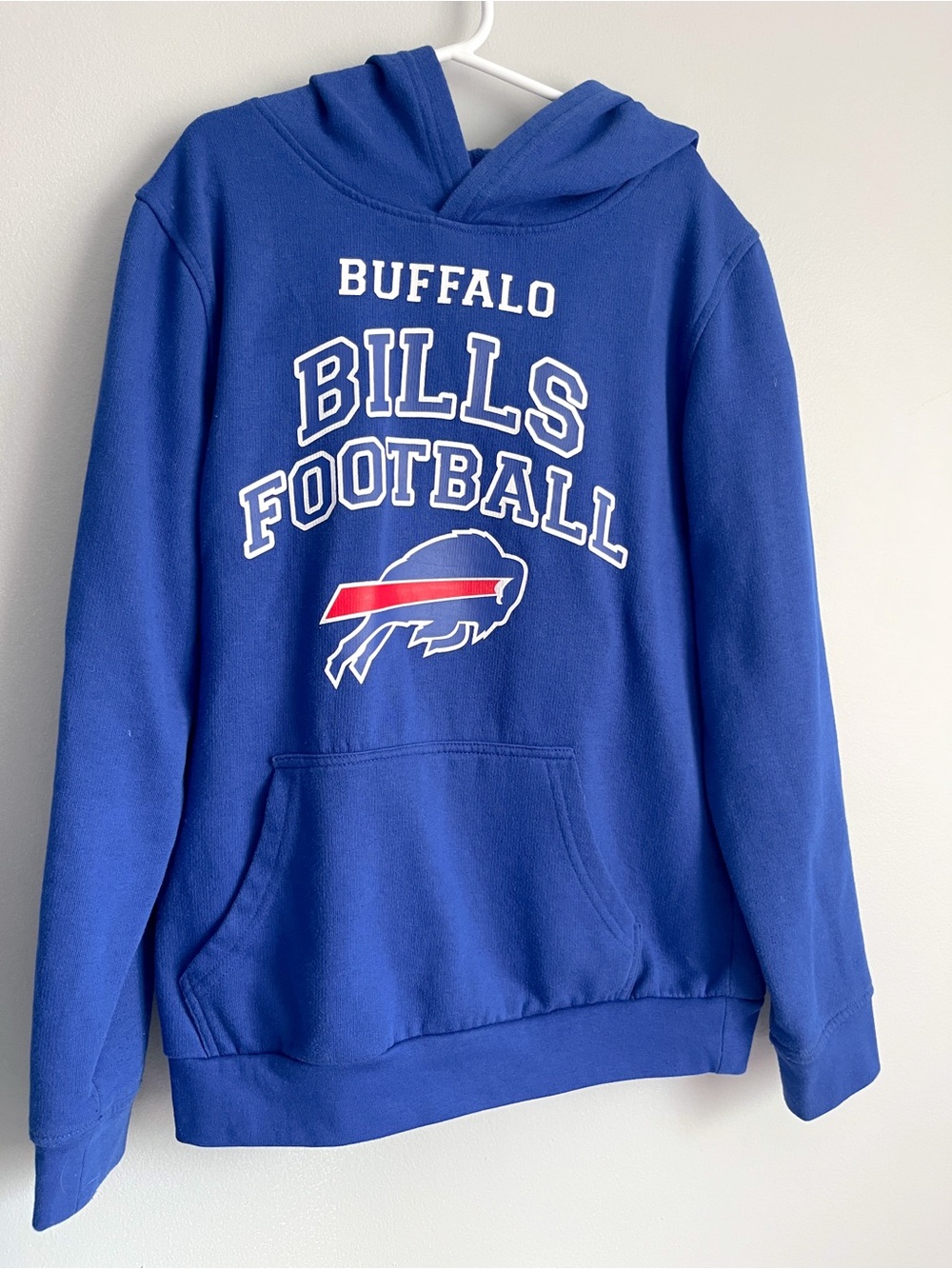 Buffalo Bills hoodie - NFL football merch - youth size large 10-12 years